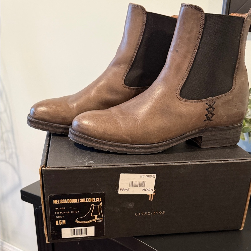 Frye Melissa Double Sole Leather Chelsea Boots